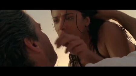 Salma Hayek: En Seksi Öpücükler - 9 dakika
