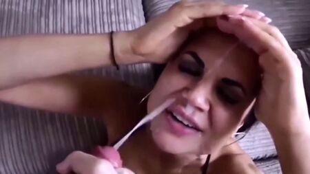 Bi Cum Addicts 2. Biseksüel derleme, sperm öpme, anüs yalama