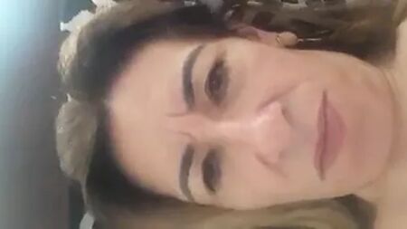 Amında ateş yanan yaşlı kadın, kısrak gibi boşalıyor