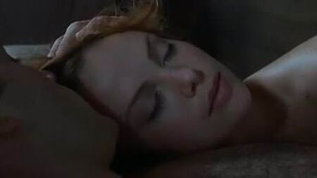 Charlize Theron - Ren Geyiği Oyunları (2000)