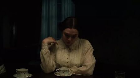 Elizabeth Olsen - Gizli Seks Sahnesi 2013
