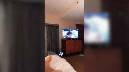 Zoie Burgher sertçe sikiliyor