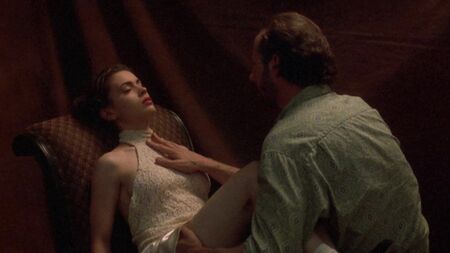 Alyssa Milano - ''Poison Ivy 2: Lily'' 08