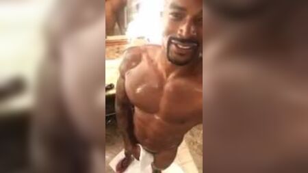 TYSON BECKFORD'un kıçı