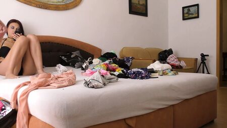 En Seksi Sütyensiz Parti: En Ateşli Dört Kız