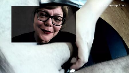 Dominatrix April Hanım, Zayıf Erkeklerin Kısırlaştırılması