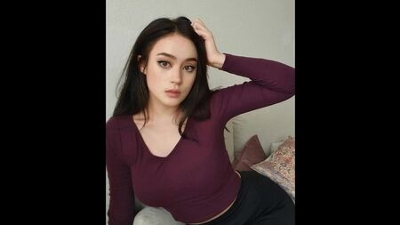 Jade Anh mastürbasyon