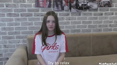 GERÇEK BAKİRE GENÇ KIZ BEKÂRETİNİ KAYBEDİYOR