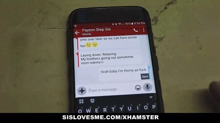 SisLovesMe - Şapşal Üvey Kız Kardeşim Her Zaman Kurnazlıklara Kanıyor
