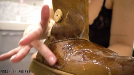 Kabarık Ugg botları fetişi çirkin bir karmaşaya yol açıyor - projectsexdiary