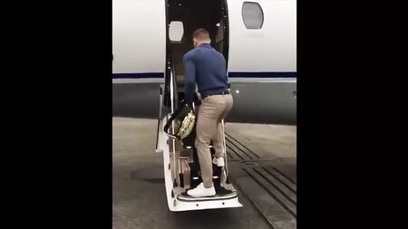 UFC'de Conor McGregor'un Şişkinliği