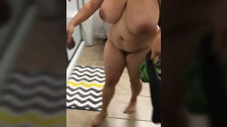 Büyük Göğüslü Selfie Derlemesi 2
