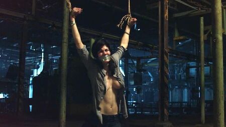 Alexandra Daddario’nun Texas Chainsaw 3D Filmindeki Açık Sahne
