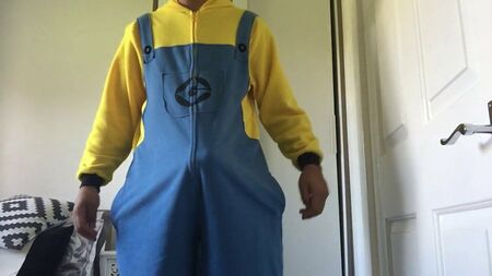 Minion azmış