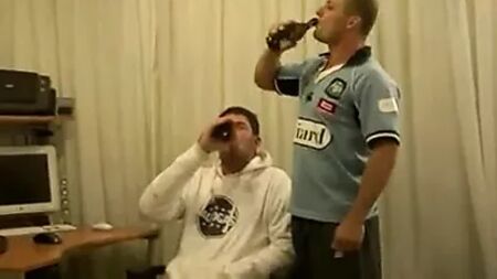 Baştan çıkarılmış heteroseksüel erkekler - Nathan ve Kahn