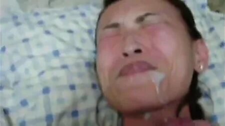 Yüzlere boşalma (kızlar şaşkın ya da tiksinmiş), derleme 1