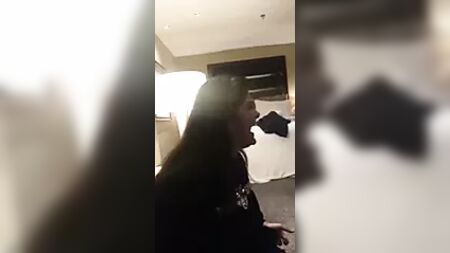 Urduca seslendirme Pakistan Baba G Sialkot TikTok kızı seksi göğüsler