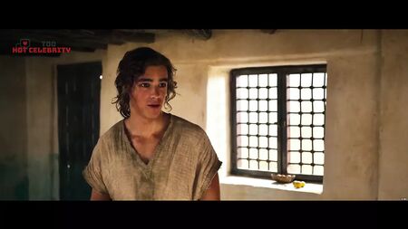 Courtney Eaton - Mısır Tanrıları 2016
