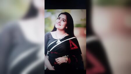 Mallu Star Magic Anumol nasıl