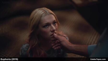 Alexa Demie, Hunter Schafer ve Sydney Sweeney'nin çıplak ve ateşli seks sahneleri