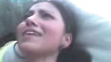 Seksi Hintli Pencaplı Karısı Kocası Tarafından Sertçe Sikildü