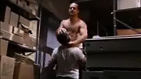 HBO OZ - Chris Meloni berbat