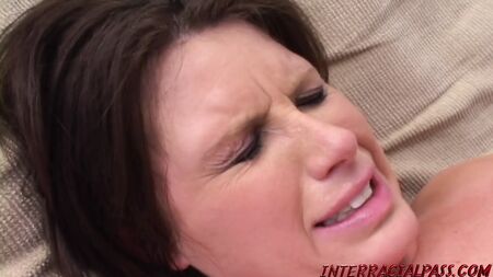 Lisa Sparxxx, Blackzilla'nın devasa siyah penisiyle anal seks yapıyor