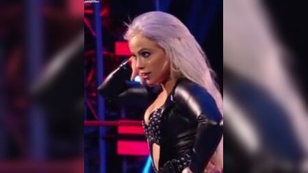 WWE - seksi Liv Morgan