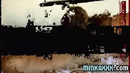 Minka - Genç Bir Adam Tarafından Sikiştirildi