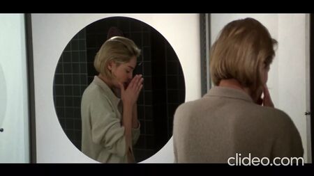 Sharon Stone. Polly Walker. Allison Mackie, vb... - Sliver