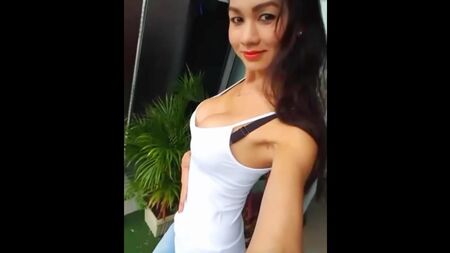 Sevimli Ladyboy