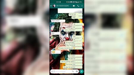 Locanto'daki kız görüntülü görüşme yapıyor