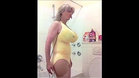 Sarı Renkli Göğüs Genişletici Bodysuit