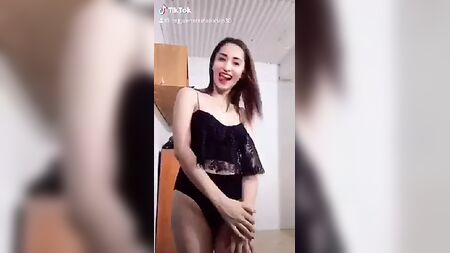 Çıplak TikTok