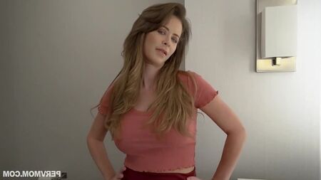 Annem Emily Addison'ı çok uzun zamandır sikmedi [Porno Milf Seks Blowjob POV anne orgazm porno porno seks emmek sürtük cum sert]