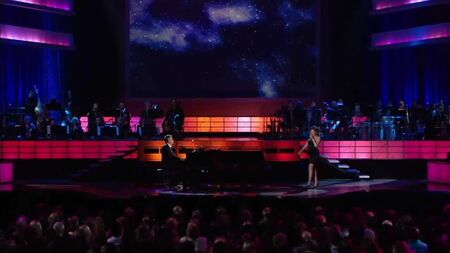 Through The Fire - Renee Olstead - David Foster ve arkadaşları.wmv