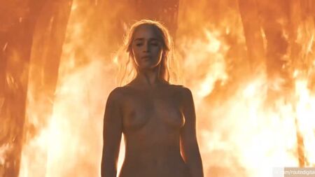 Game of Thrones Çıplak Derleme