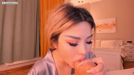 Kazak kız emme ve itme (emme, emme, porno, oral seks, Kırgız, Özbek, seks, ev, Asya, webcam, memeler)