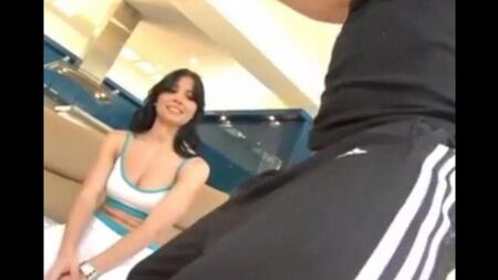Cum içinde busty esmer