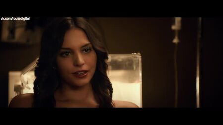 Genesis Rodriguez - Hours (2013) 1080p Web Çıplak mı? Seksi! Çevrimiçi İzle