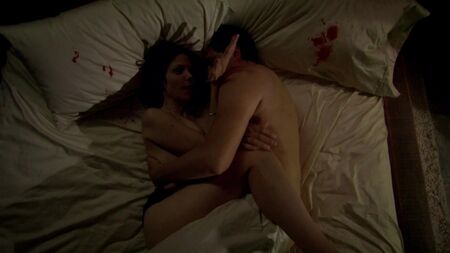 Weeds dizisinden Mary Louise Parker’ın tüm çıplak seks sahneleri HD 720p