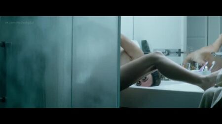 Tata Werneck - TOC Transtornada Obsessiva Compulsiva (2017) Çıplak mı? Seksi! / Tata Werneck - Obsesif Kompulsif Bozukluk