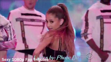 En Seksi Ariana Grande Mastürbasyon Övgüsü