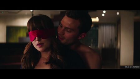Dakota Johnson ("Fifty Shades Freed" 2018 filmindeki seks sahneleri)