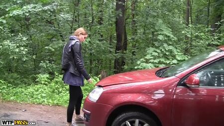 Konuşmalı Rus pornosu, amın içine bol miktarda spermle sona erdi - Porno izle, seks videoları. - Gençler, Porno, Rus pornosu