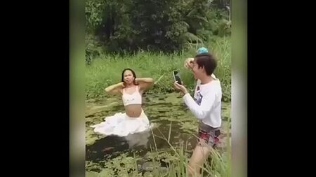 Video: Dolbani beni kapıyla dövüyor