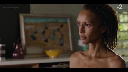 Sonia Rolland Çıplak - Tropiques criminels 1. Sezon (2019) HD 1080p Çevrimiçi İzle / Sonia Rolland - Tropiques criminels