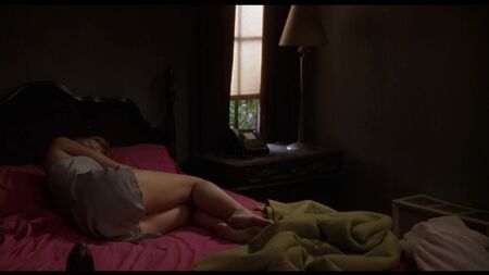 Mulholland Drive filminden Naomi Watts ve Laura Harring'in çıplak lezbiyen seks sahneleri, HD 720p