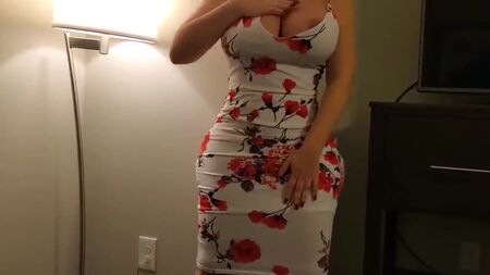 Elbisesini kaldırıp para karşılığında dolgun bir kadını becerdi, POV seks ev pornosu film videosu kabarık kalçalı milf kalın pawg HD göğüs (Hot&Horny)