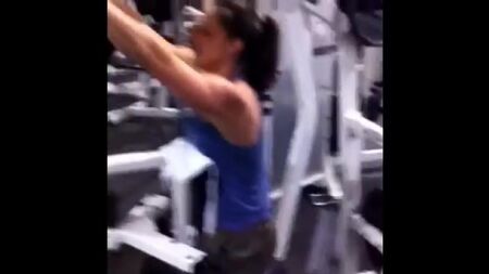 Linda Durbesson: Etkili Sırt Egzersizleri ve Fitness Motivasyonu
